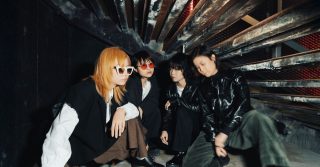 雞蛋蒸肉餅 在灰色世界成為彩色的羊 雞蛋蒸肉餅 在灰色世界成為彩色的羊